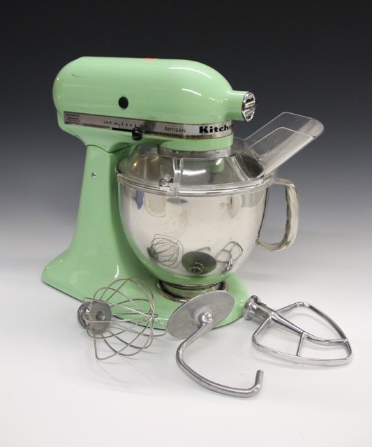 KITCHEN AID MIXER (1 of 3)