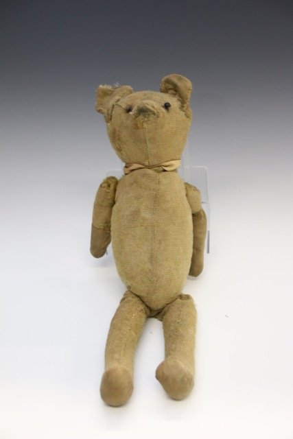 EARLY JOINTED TEDDY BEAR (1 of 2)