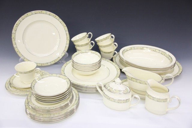 SET OF MINTON CHINA (1 of 4)