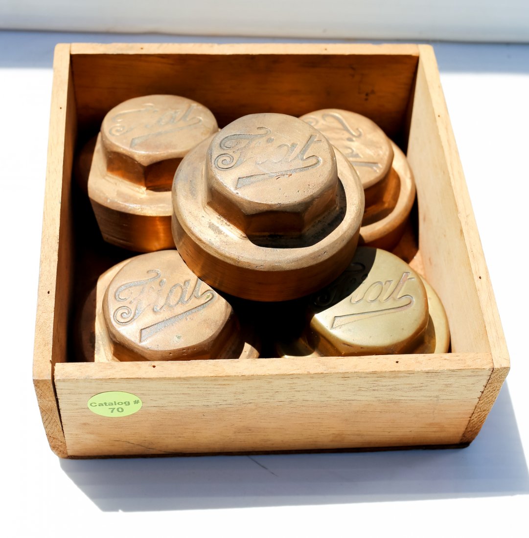 FIAT HUB CAPS (1 of 3)