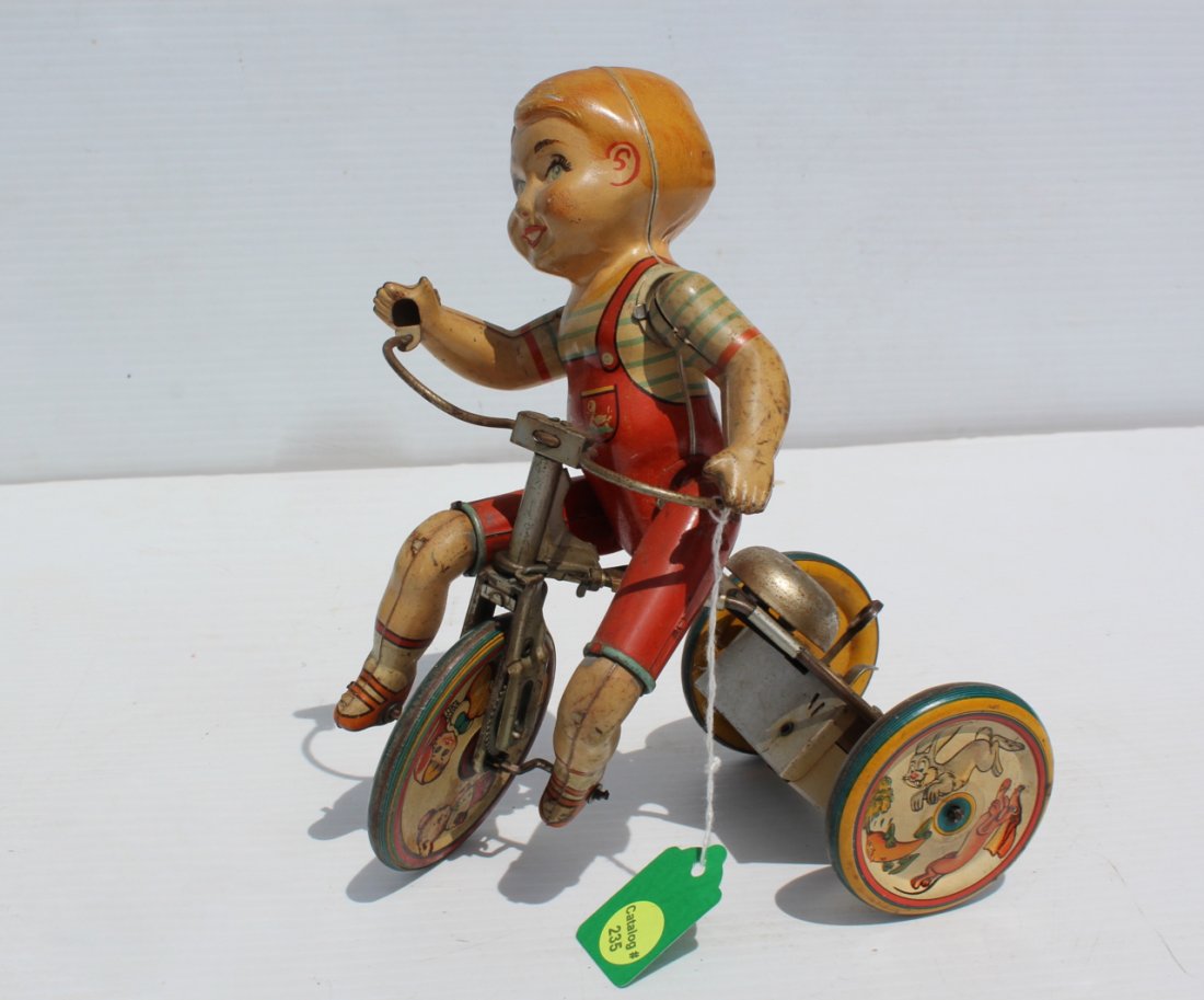 UNIQUE ART  KIDDY CYCLIST (1 of 5)