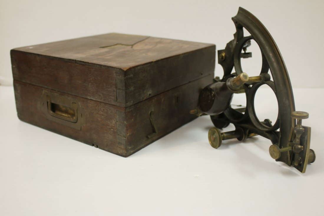 EARLY BRASS SEXTANT (1 of 5)