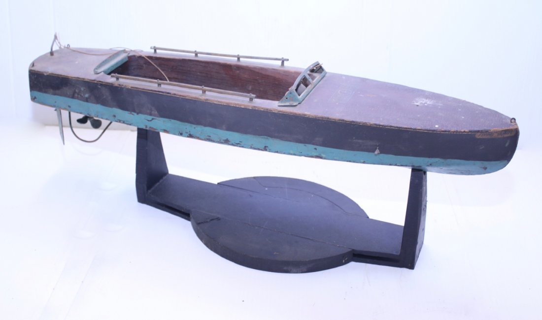 SEAWORTHY MODEL BOAT (1 of 3)