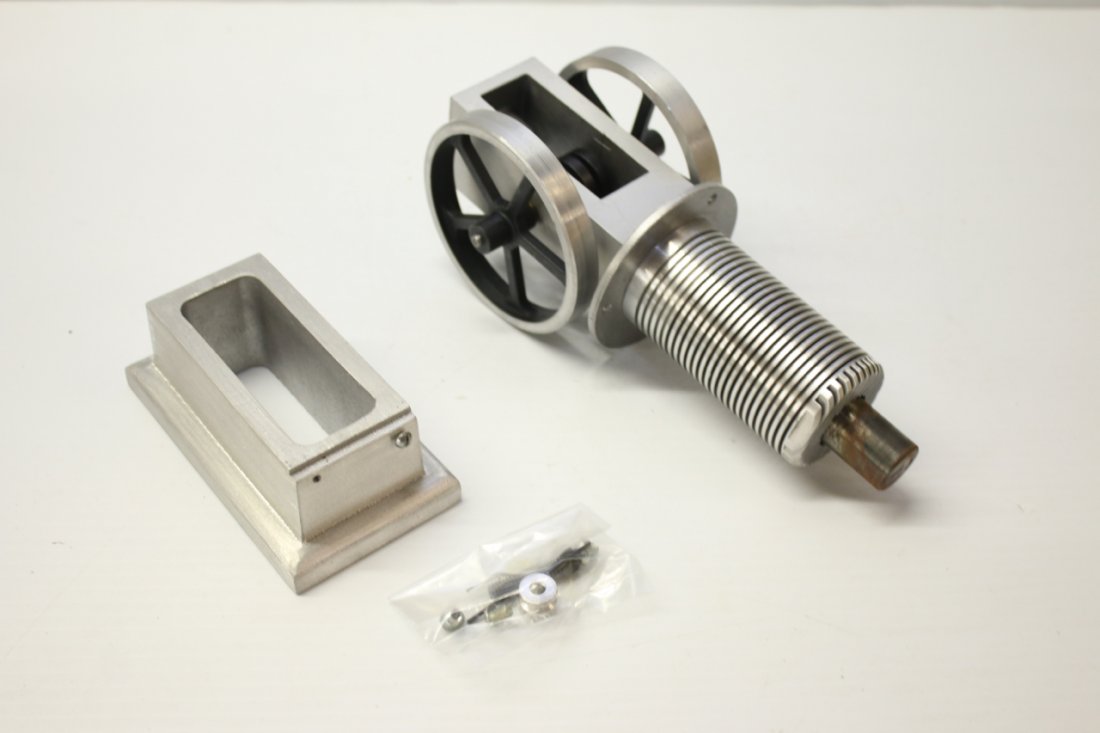 MODEL II THE SUN MOTOR ENGINE (1 of 2)