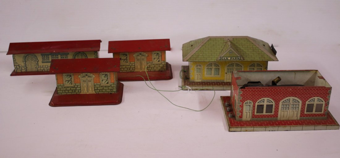 LOT OF TIN LITHOGRAPH BUILDINGS (1 of 3)
