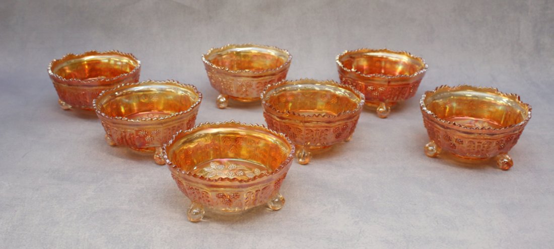 CARNIVAL GLASS FENTON 3 FOOTED BUTTERFLY & BERRY BOWLS (1 of 3)