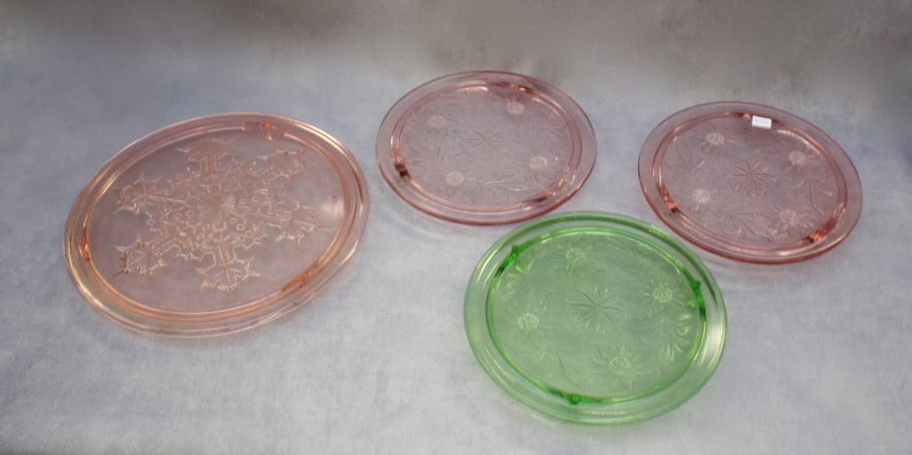 (4) Flat Cake Plates Depression Glass Sunflower