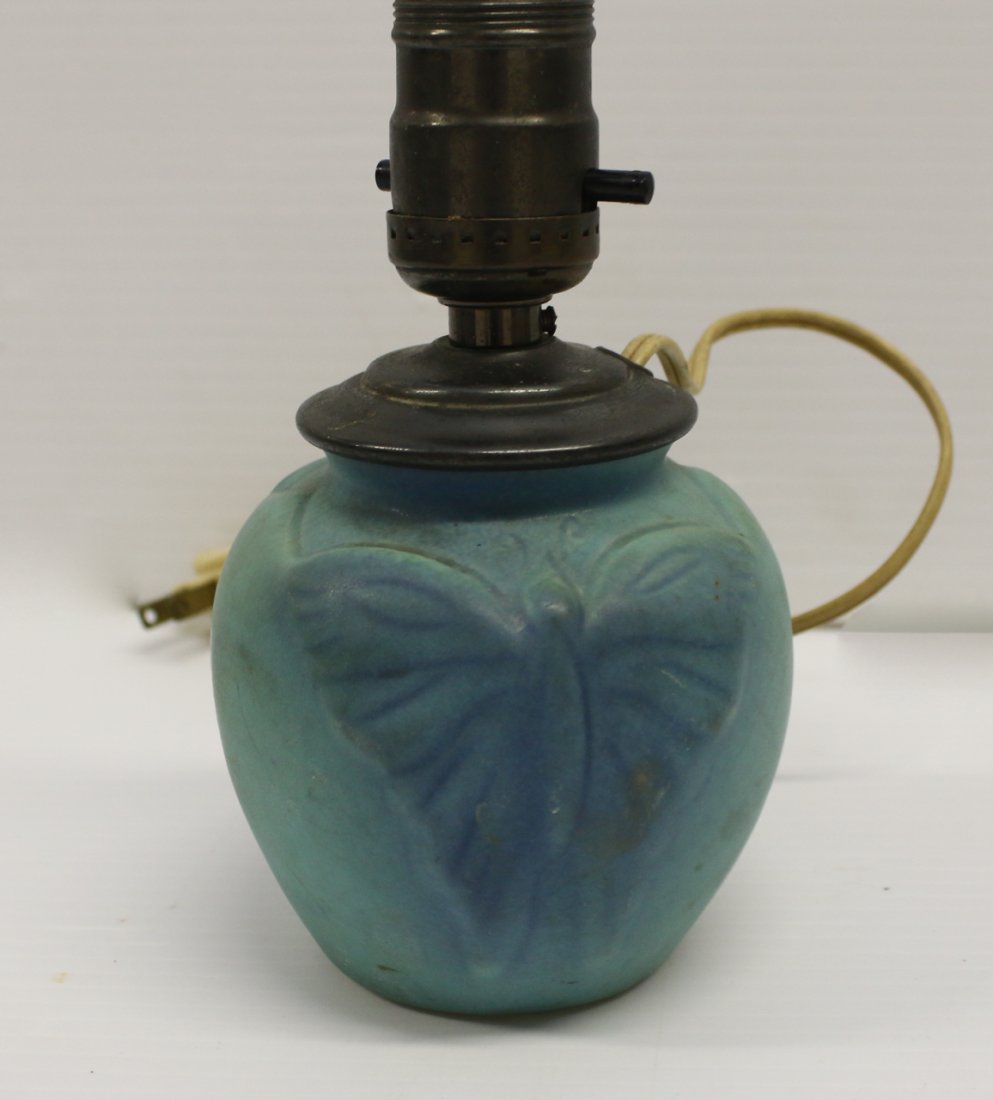 VAN BRIGGEL TABLE LAMP (1 of 2)