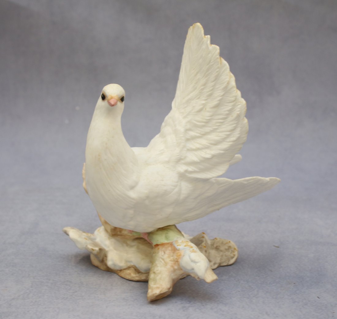 BOEHM BIRD STATUE (1 of 3)