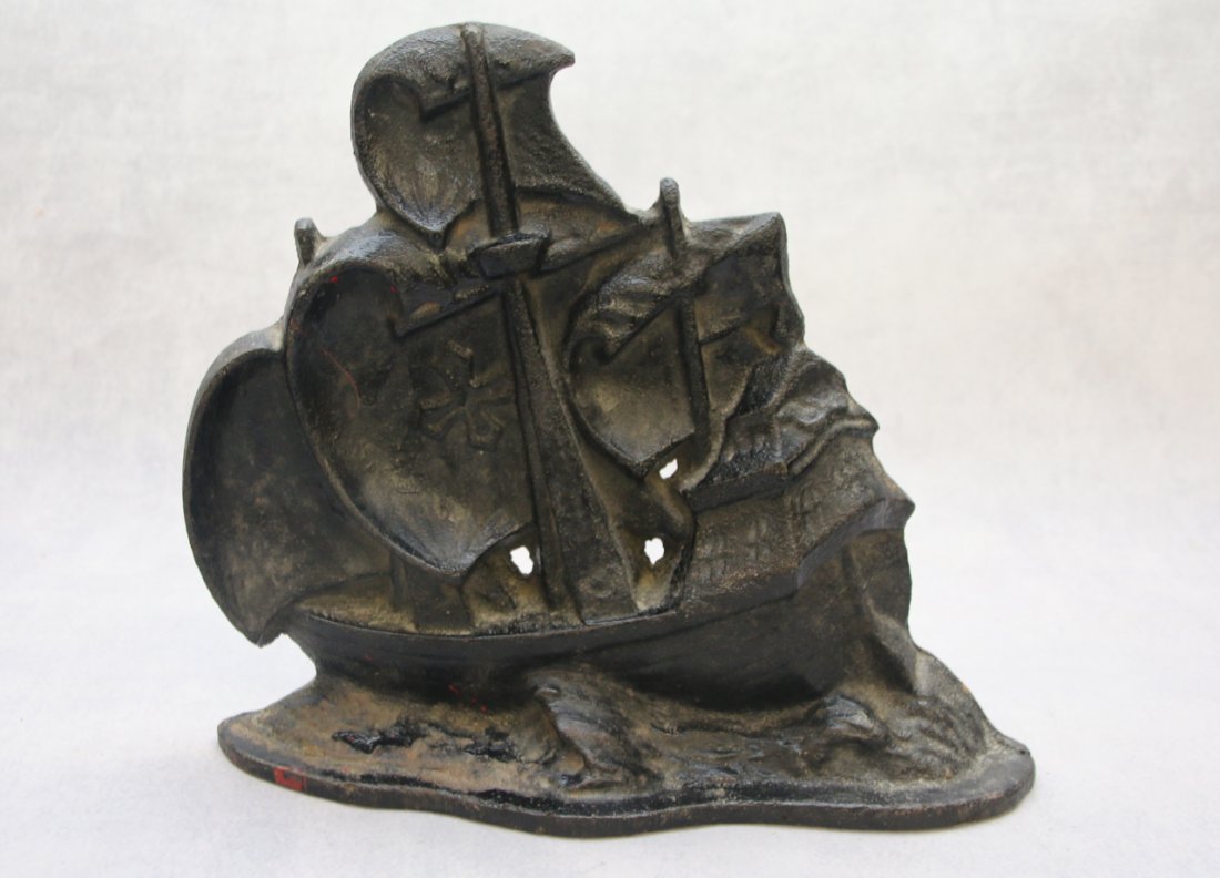 CAST IRON DOOR STOP (1 of 3)