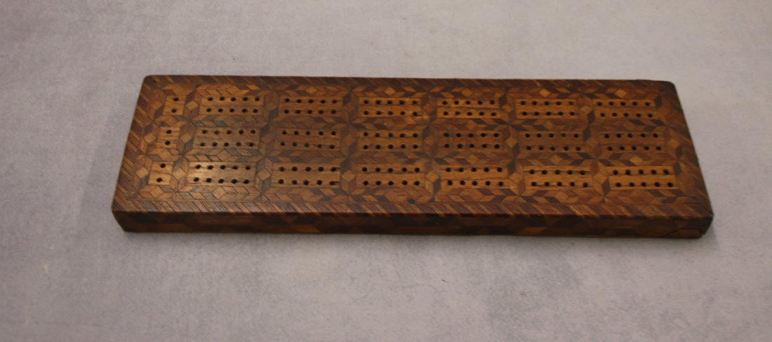 INLAID CRIBBAGE BOARD (1 of 3)