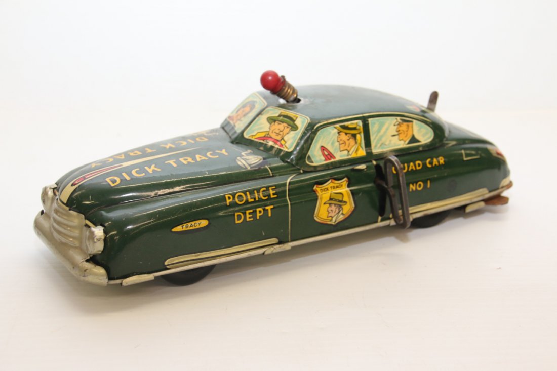 DICK TRACY SQUAD CAR (1 of 4)