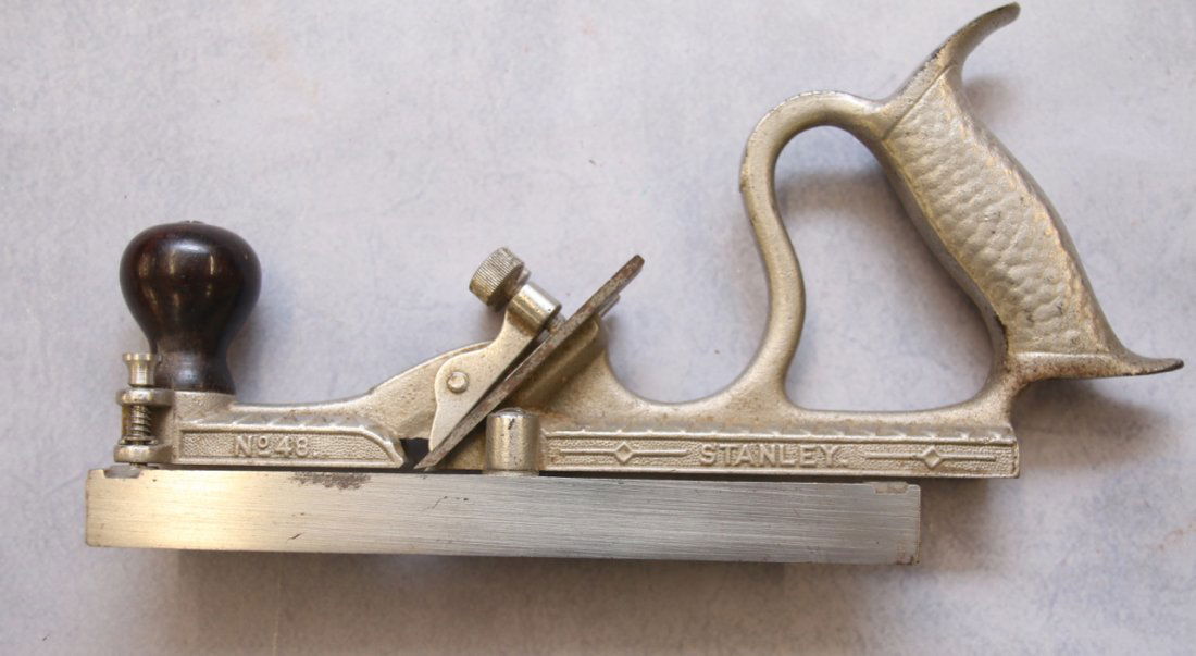 STANLEY #48 PLANE: TONGUE AND GROOVE 10 1/2"