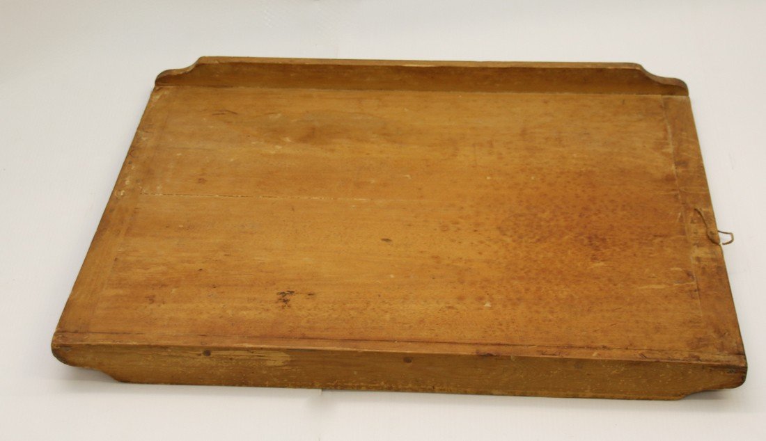 LARGE WOODEN DOUGH BOARD (1 of 2)