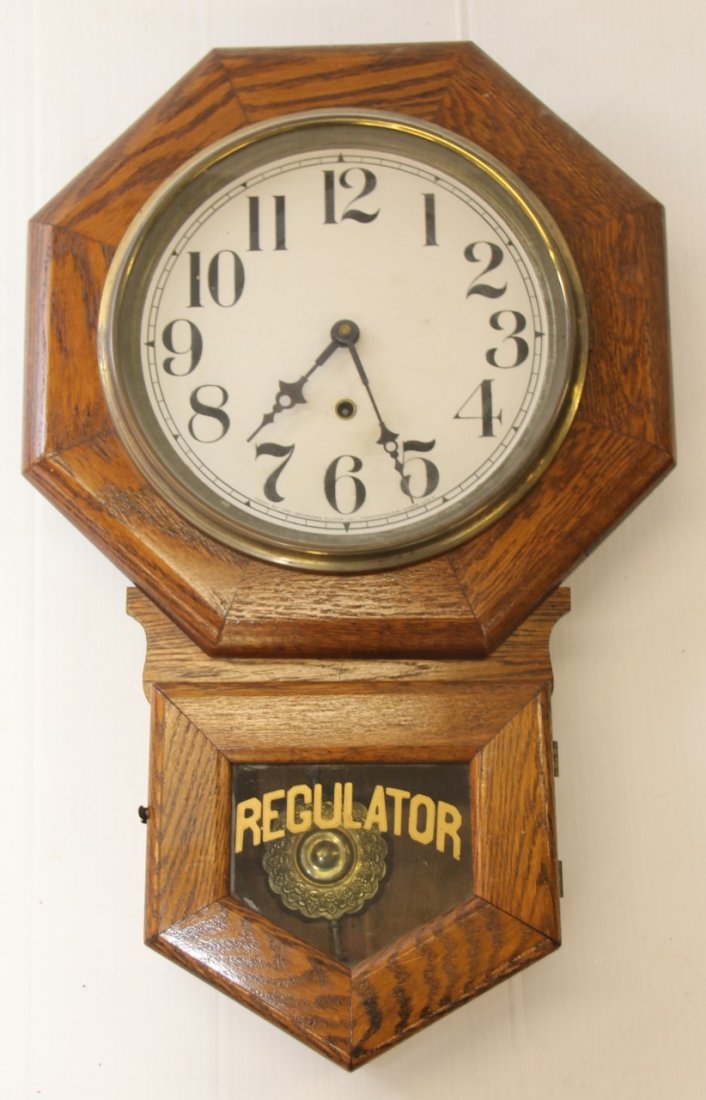 OAK REGULATOR CLOCK (1 of 3)