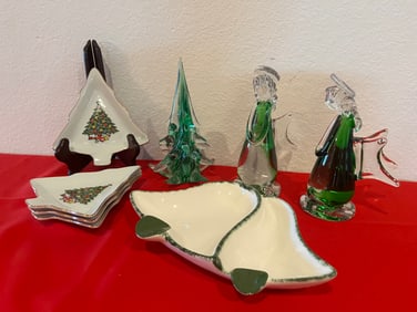 Holiday Dish and Decor Lot, 8 Pieces