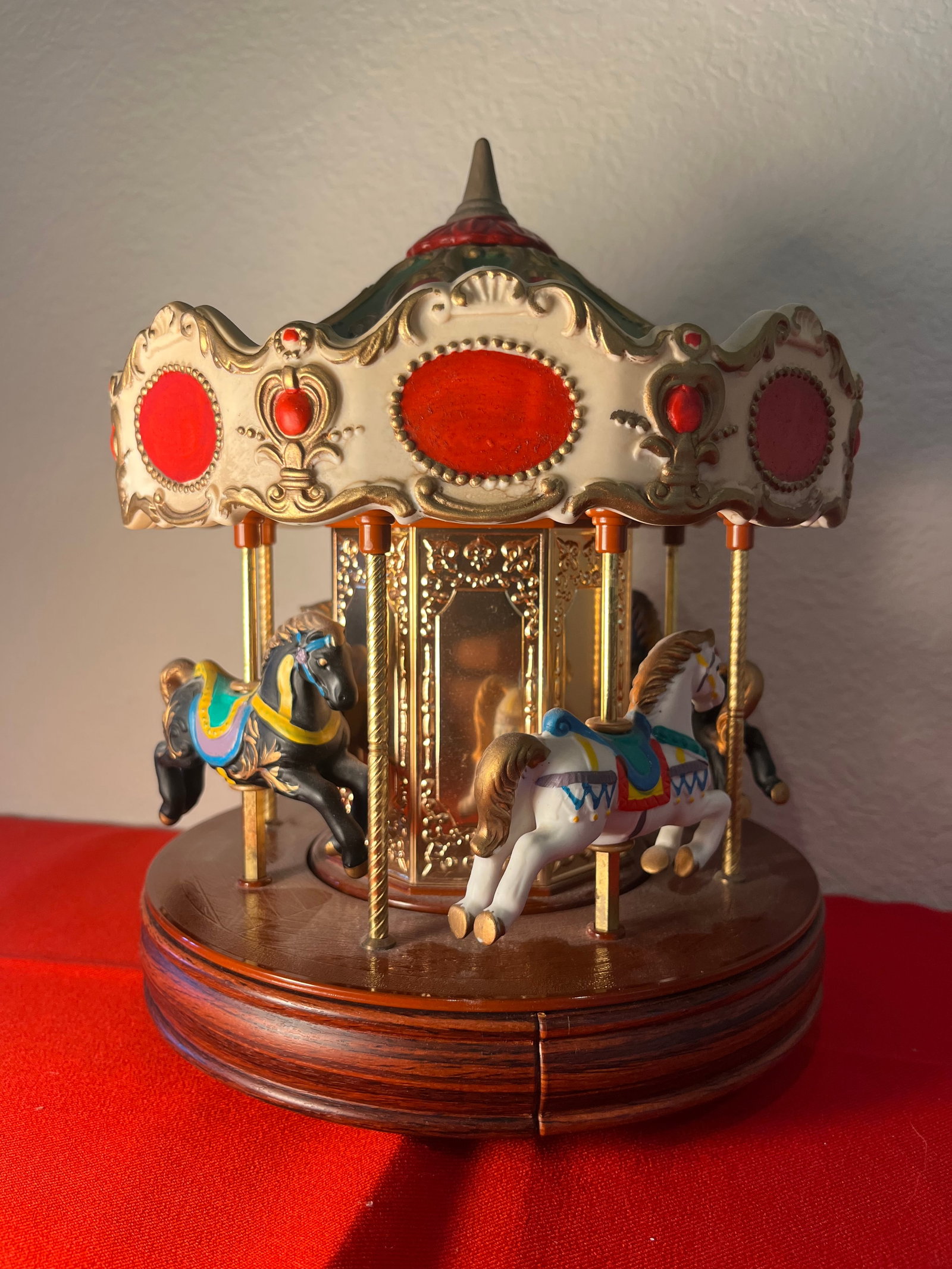 Waco Musical Carousel-Vintage: Made in Japan 1970's. No damages. Plays "Over the Waves" carnival music & rotates. Music recordingsounds like phonograph style.