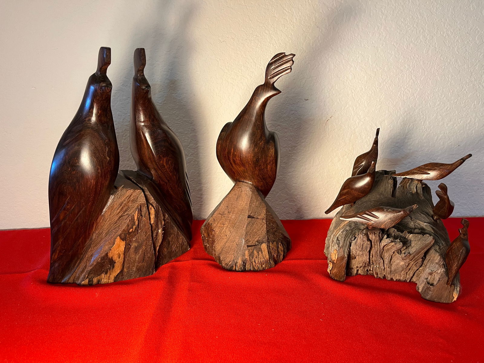 Ironwood Quail Set, 10 Pieces: Quail Set of Bookends, Quail on Driftwood & Single Quail. 1 Quail has broken leg.
