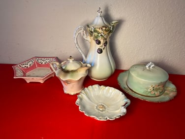 Porcelain Dish Lot, 8 Pieces