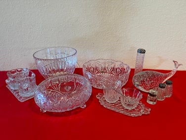 Lot of Crystal, 14 Pieces