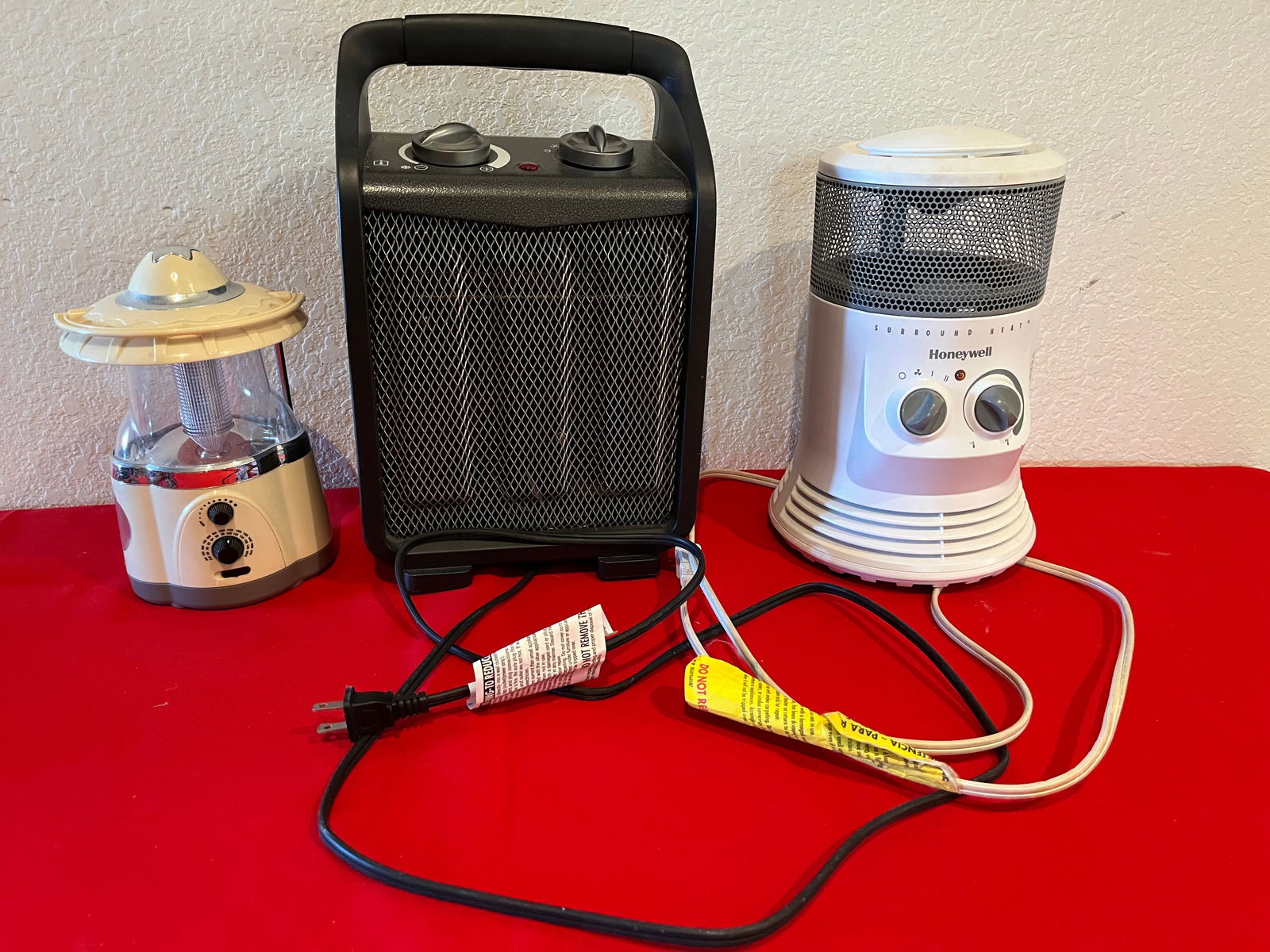 Heaters & Lamp Lot, 3 Pieces (1 of 4)