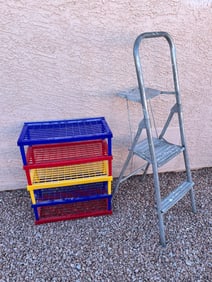 3' Ladder & Plastic 4 Tier Storage Rack