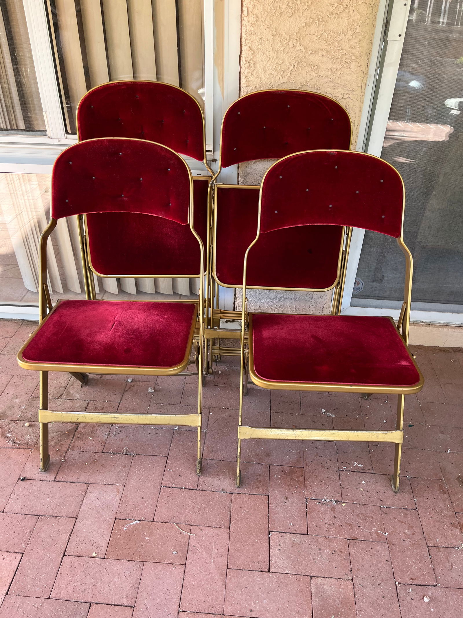 Set of 4 Metal and Felt Vintage Folding Chairs (1 of 5)