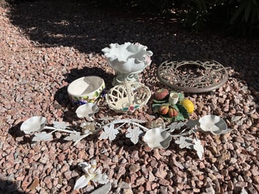 Miscellaneous Garden Decor