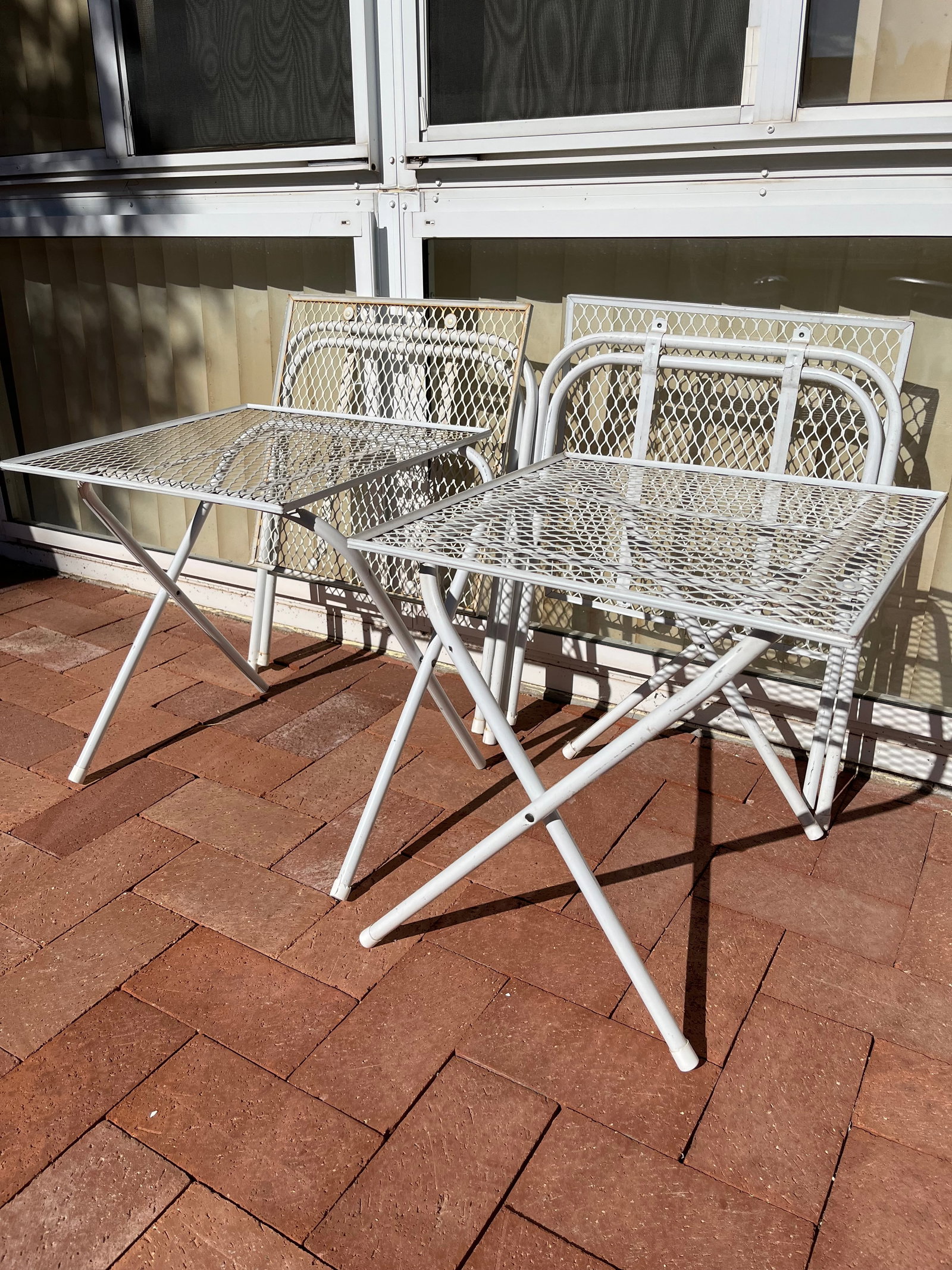Set of 4 Metal Folding End Tables: Vintage, good condition. Unfolded Height: 16.5"