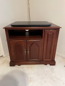 Wood Cabinet/ TV Stand