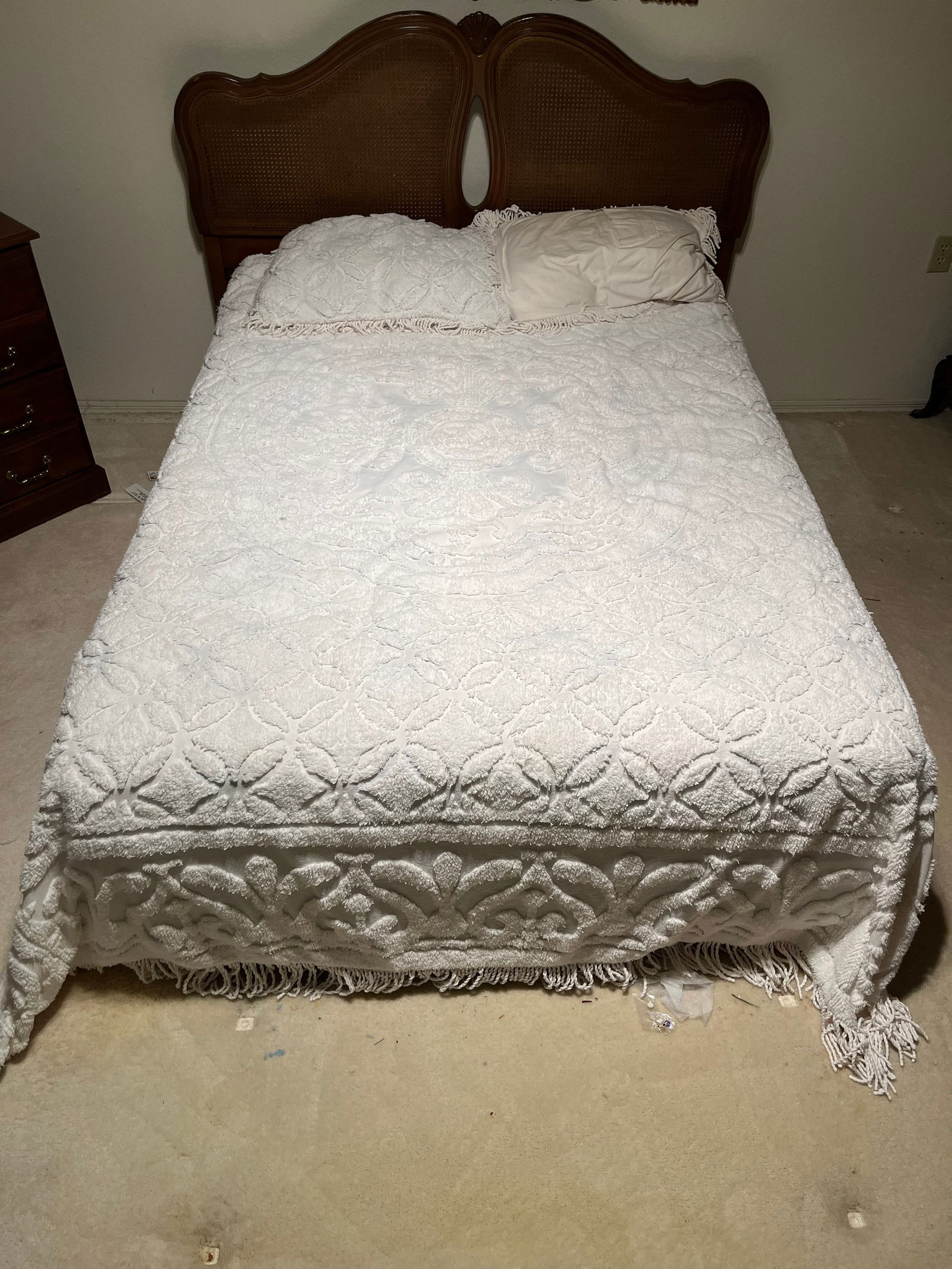 Vintage Wicker Style Bedframe with Mattress (1 of 5)