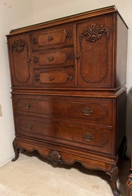 Vintage Mahogany Dresser
