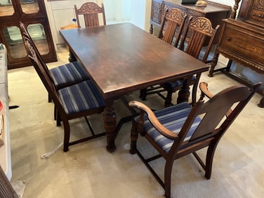 Vintage Wood Dining Table Plus 6 Chairs