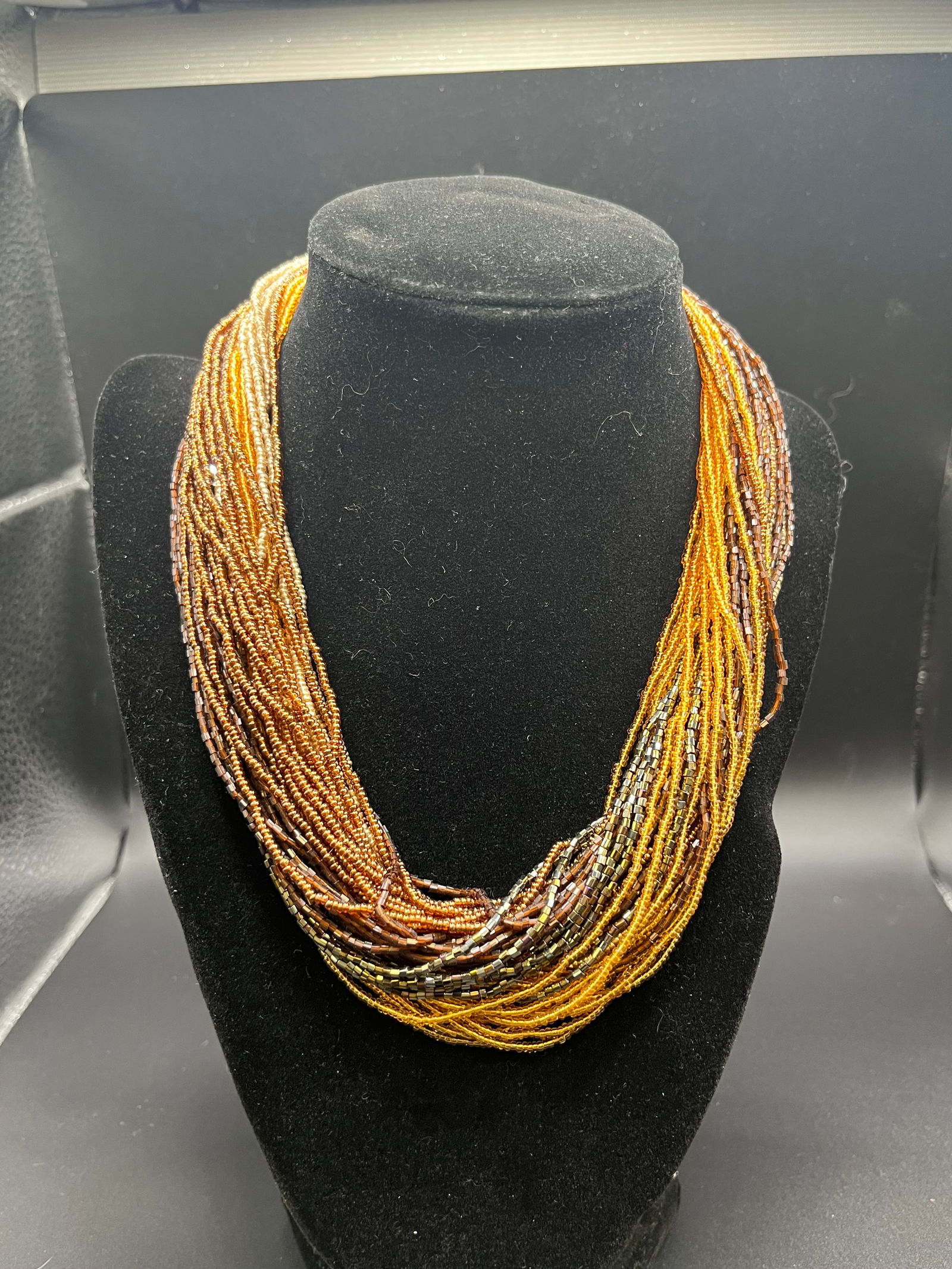 American Retro Beaded Necklace (1 of 5)