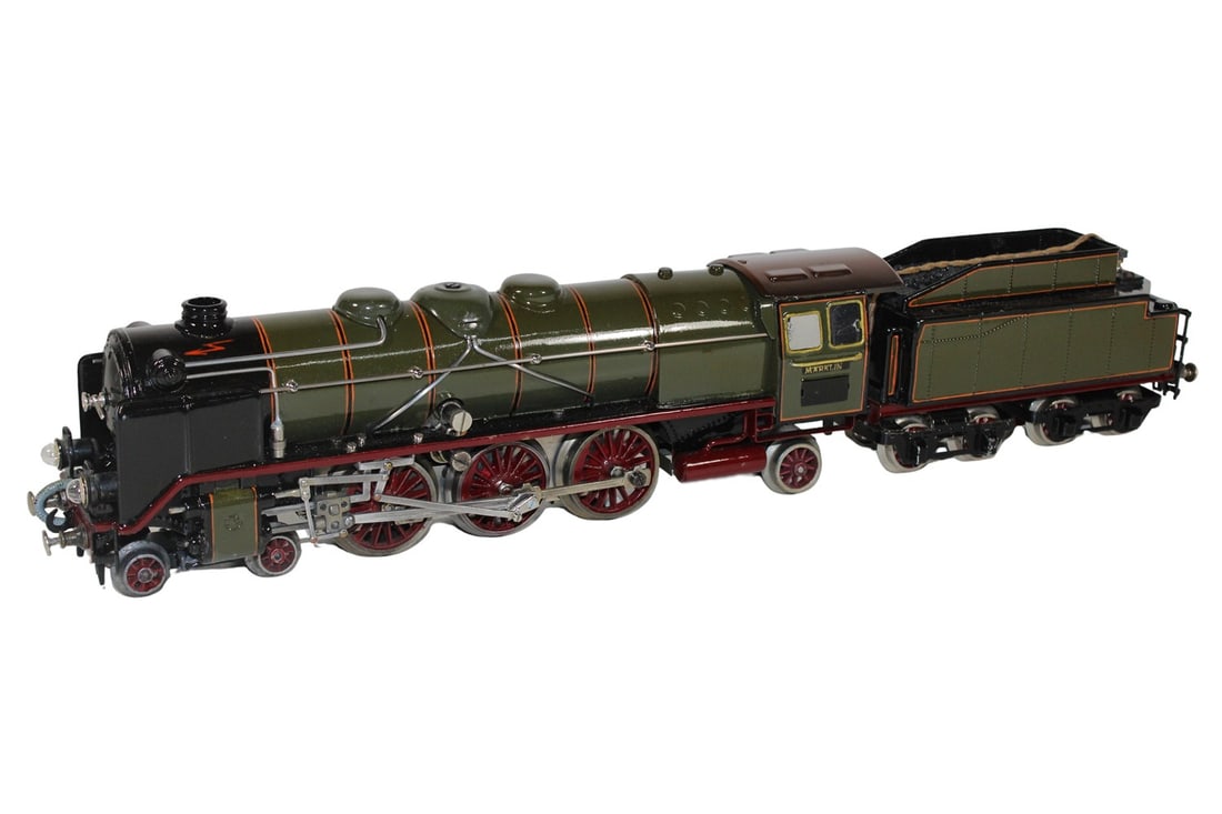 Marklin 0-gauge steam locomotive HR 66/12920 green (1 of 10)