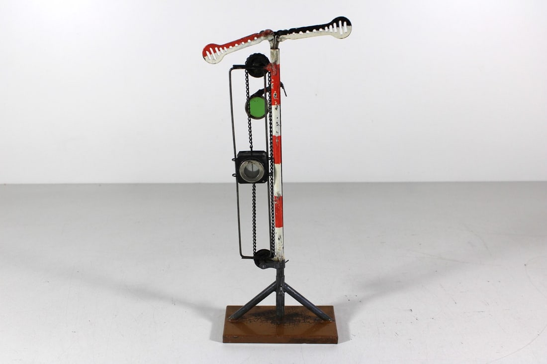 Marklin antique wing signal 2314: Marklin antique wing signal 2314 used, 2-3