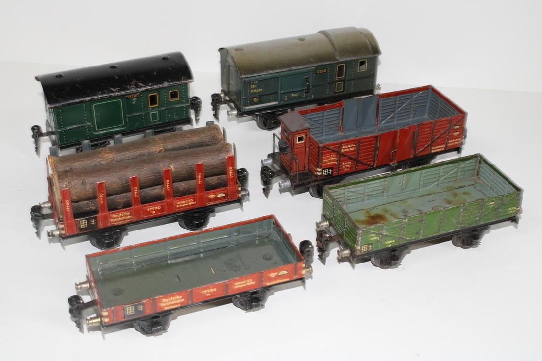 Marklin 0-gauge wagon: Marklin 0-gauge wagon used, Z 3-