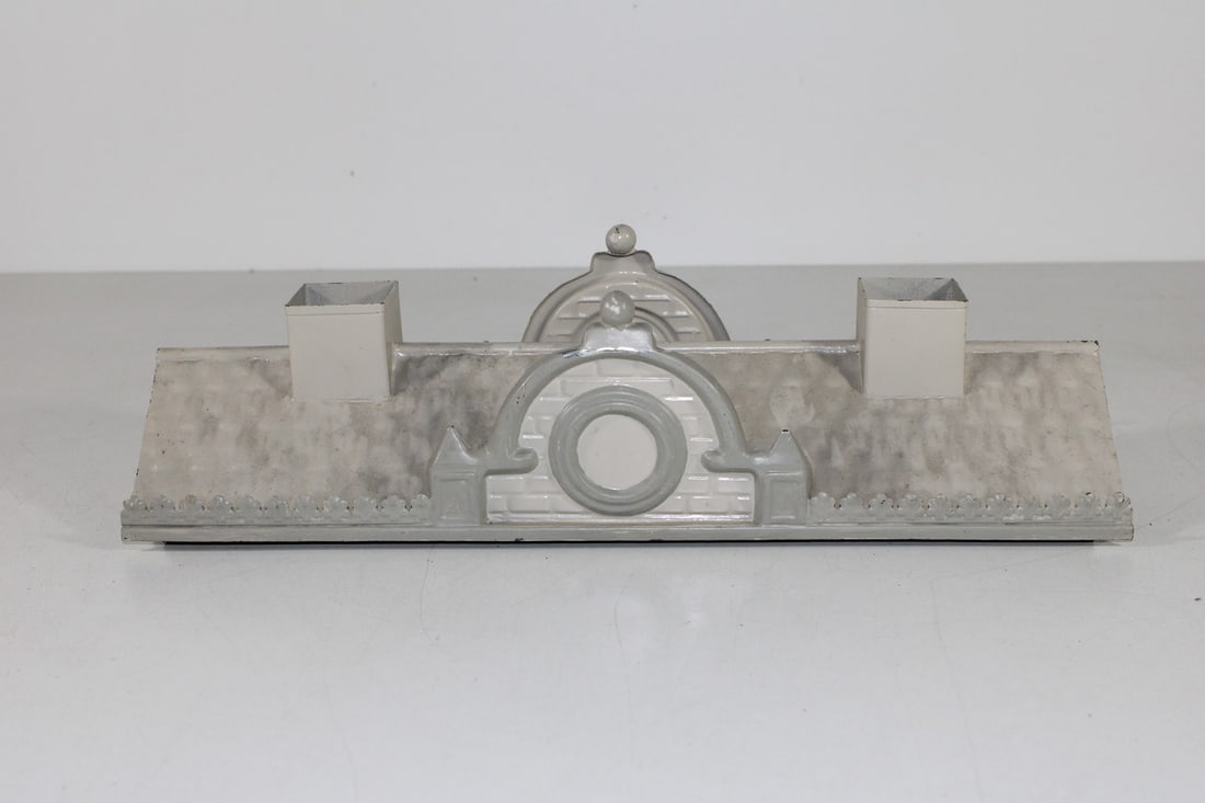 Reproduction roof for Marklin station 2002 (1 of 1)