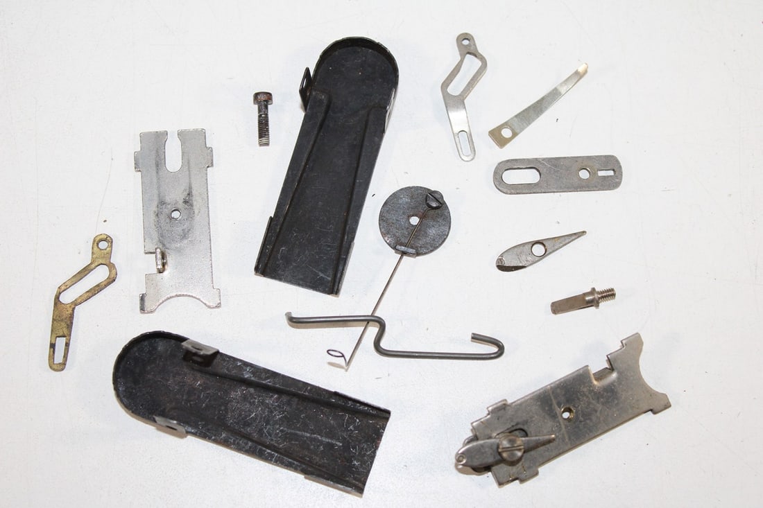 Marklin parts for 66 switcher: Marklin parts for 66 switcher used, NV, as spare part, Z 2-4