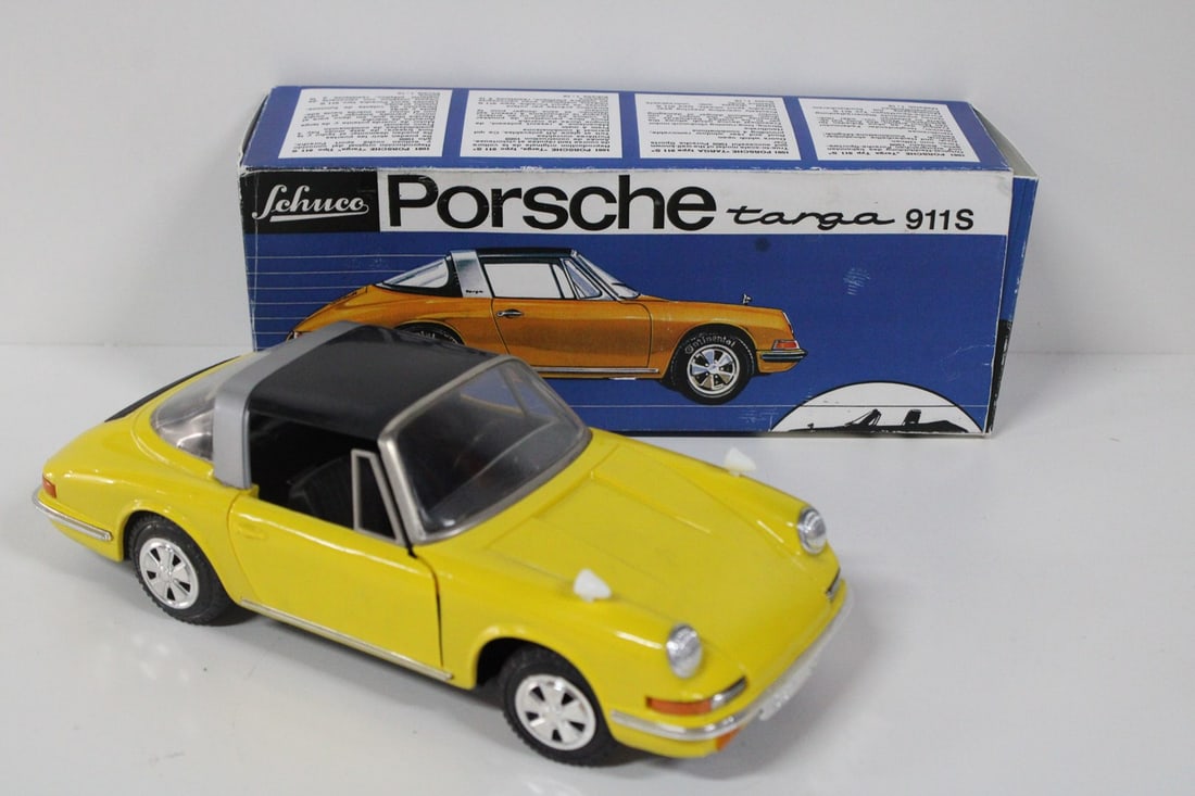Schuco 1081 Porsche 911 S Targa OVP (1 of 4)