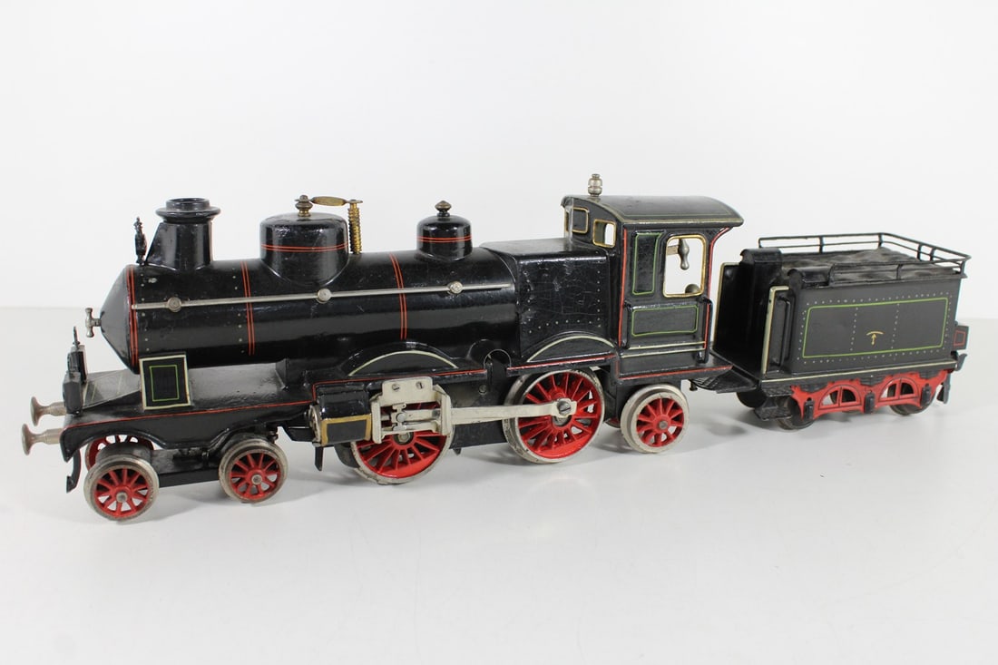 Marklin gauge 1 steam locomotive CEM 1021: Marklin gauge 1 steam locomotive CEM 1021 In top condition! Original! Rarely found in this condition! Clockwork intact, used, Z 1-2