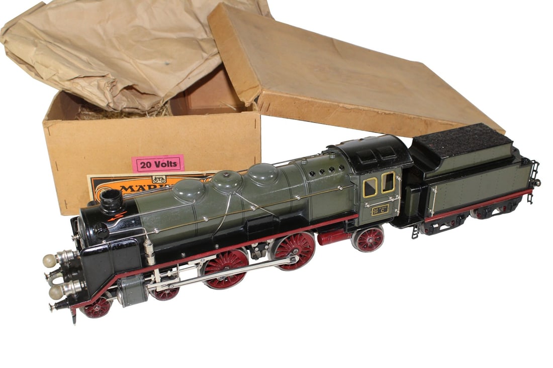 Marklin Gauge 1 steam locomotive CER 65/13021 OVP: Marklin Gauge 1 steam locomotive CER 65/13021 OVP Top condition! Original! The steam locomotive is in perfect condition. The grey is beautifully preserved and not yellowed. The lettering is legible an