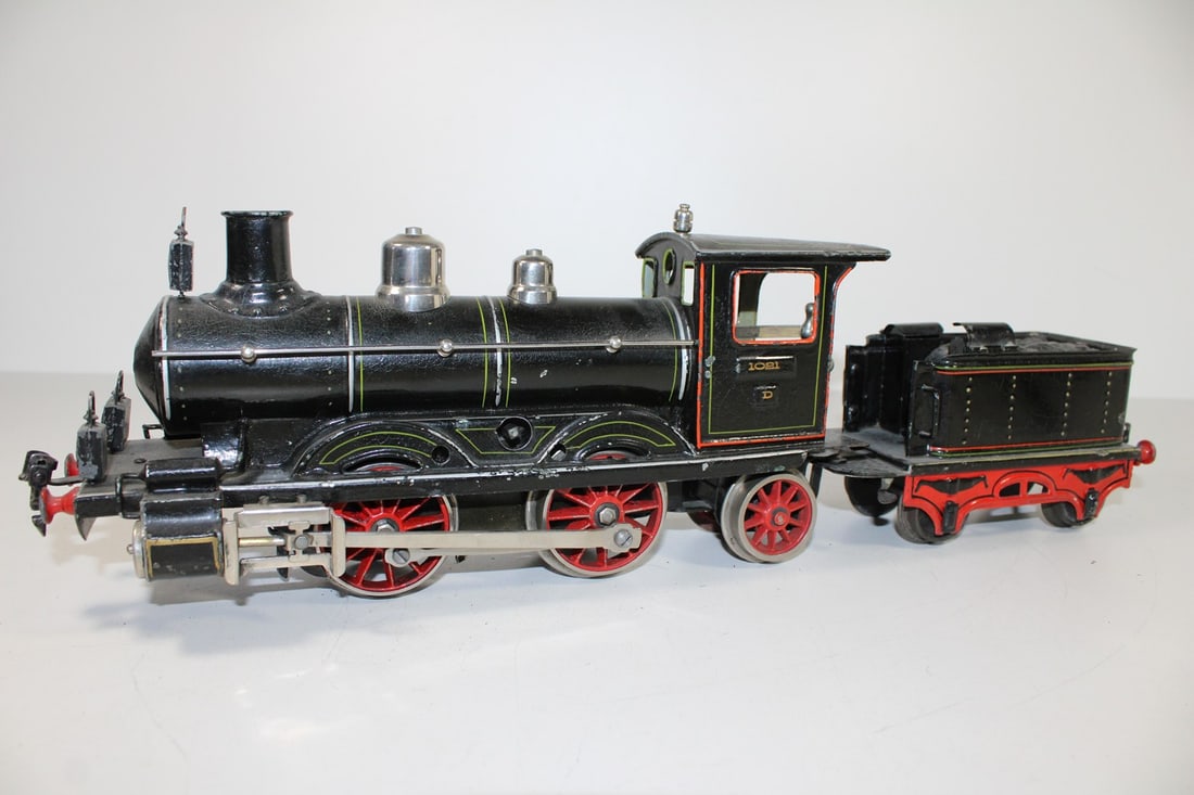 Marklin gauge 1 steam locomotive D 1021: Marklin gauge 1 steam locomotive D 1021 In top condition! Original! Clockwork intact, used, Z 2+