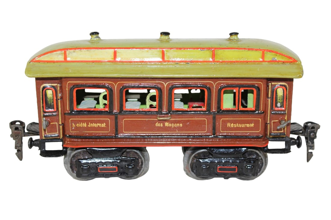 Marklin Gauge 0 French dining car 1842: Marklin Gauge 0 French dining car 1842 Rare French export version! Beautiful condition! With interior fittings! LF repaired, used Z 2