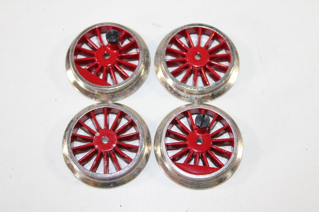 Reproduction Marklin 0-gauge locomotive wheels: Reproduction Marklin 0-gauge locomotive wheels D=3.2cm, used, Z 1-2