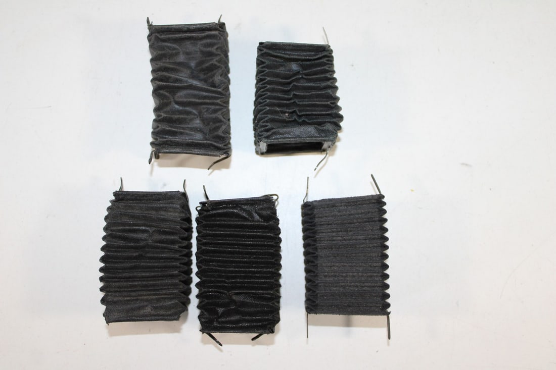 Marklin 0-gauge bellows: Marklin 0-gauge bellows For 1888 and 1751 series, used, Z 2-3