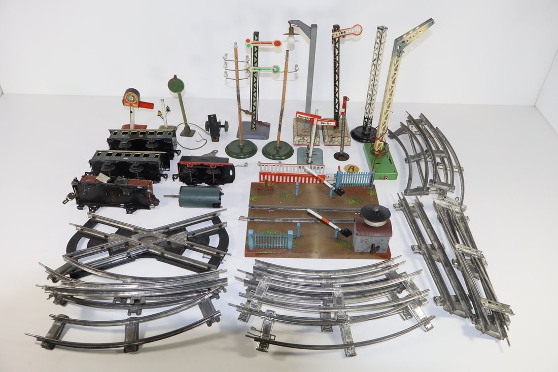 Marklin and other hobbyist sets: Marklin and other hobbyist sets used, NV, Z 3-4