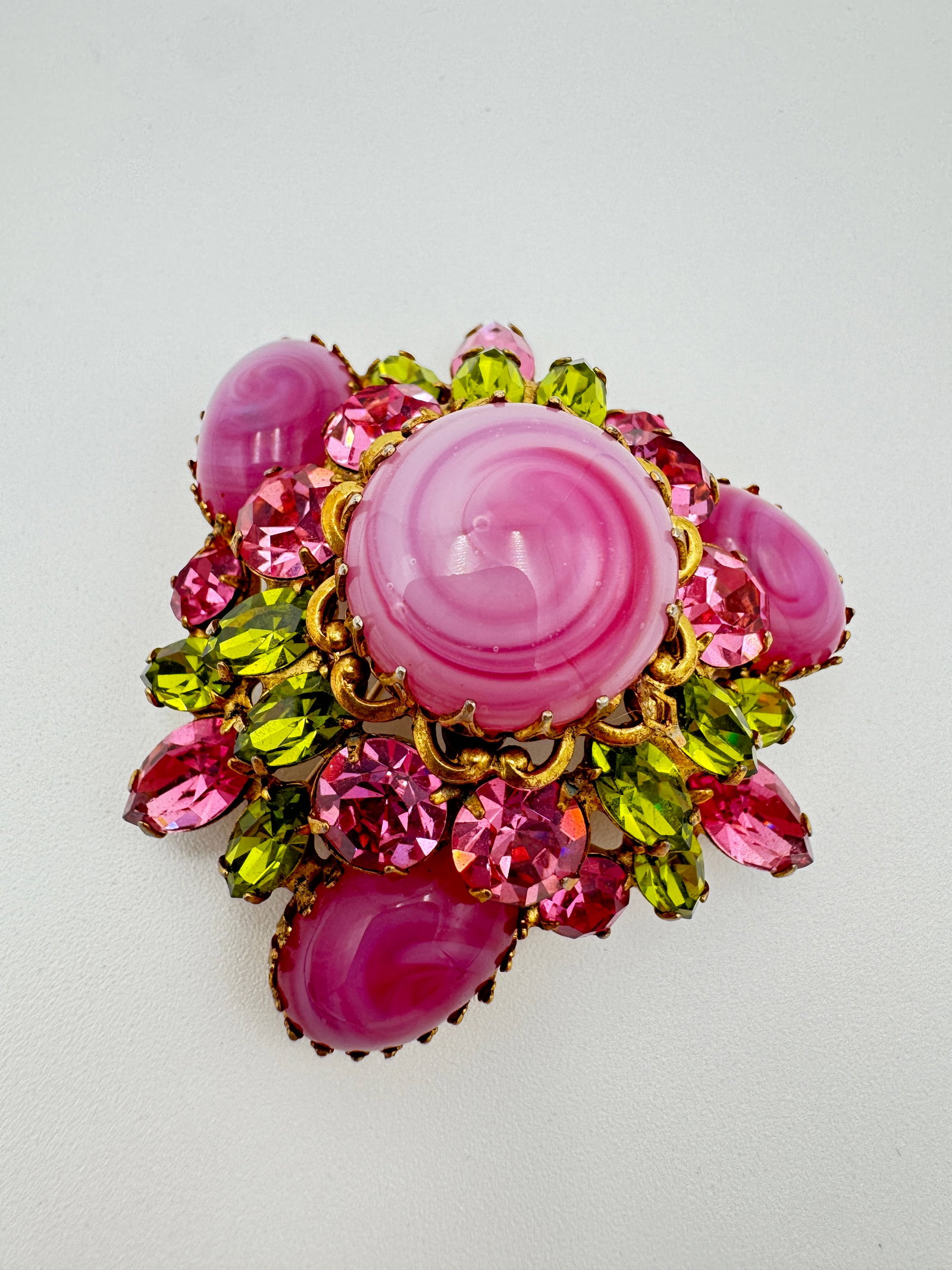 Gorgeous signed Regency pink glass green rhinestones brooch (1 of 5)
