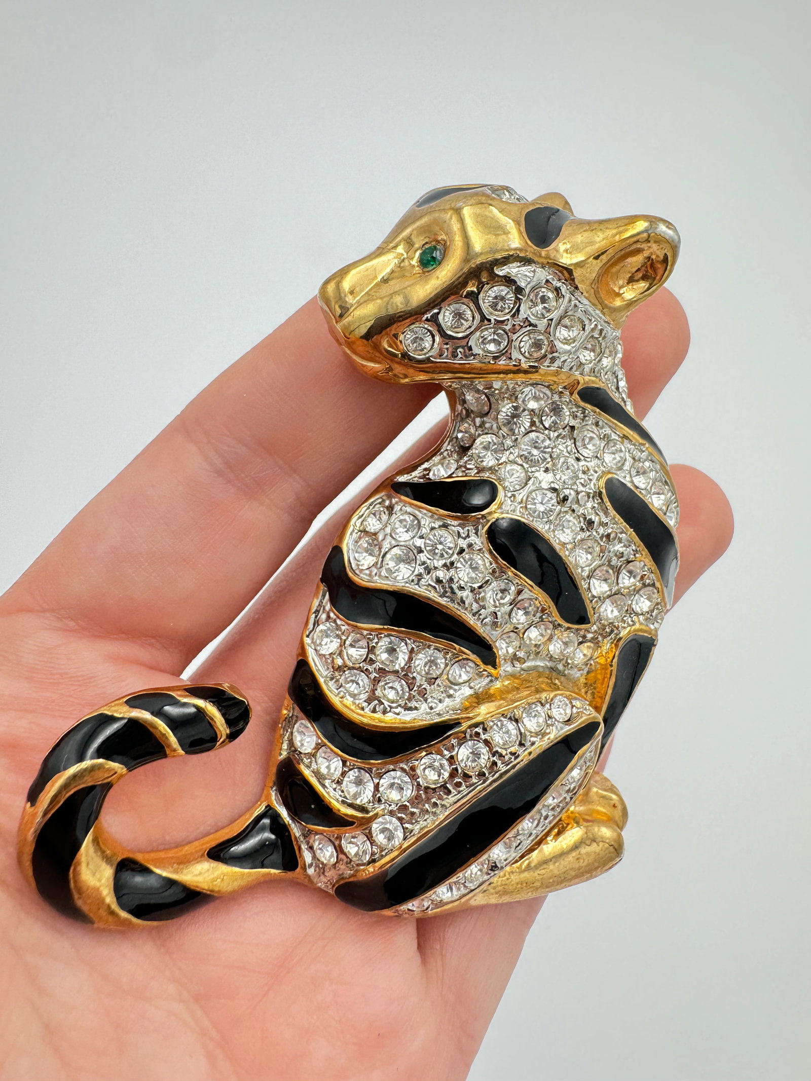 Vintage 80’s Cat Tiger Brooch Enamel Rhinestones large (1 of 6)