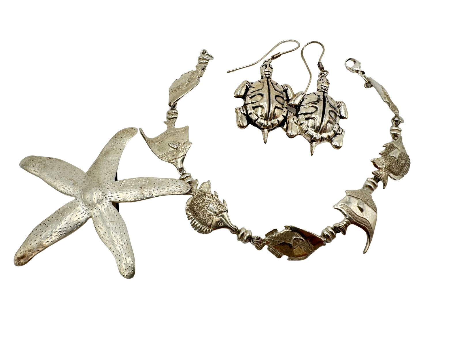 Vintage sterling silver fish bracelet, turtle earrings and starfish brooch (1 of 5)